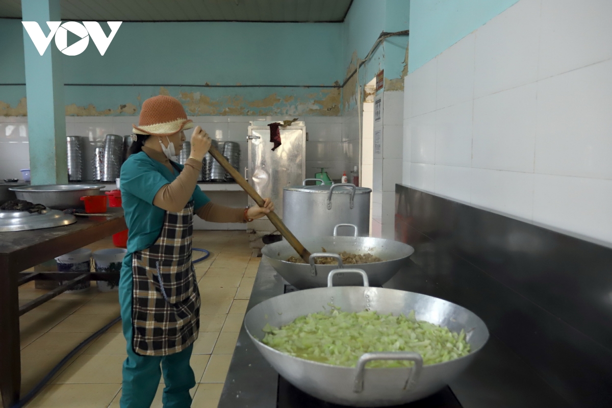 quảng nam đầu tư phát triển giáo dục miền núi hình ảnh 4 quang nam dau tu phat trien giao duc mien nui hinh anh 4