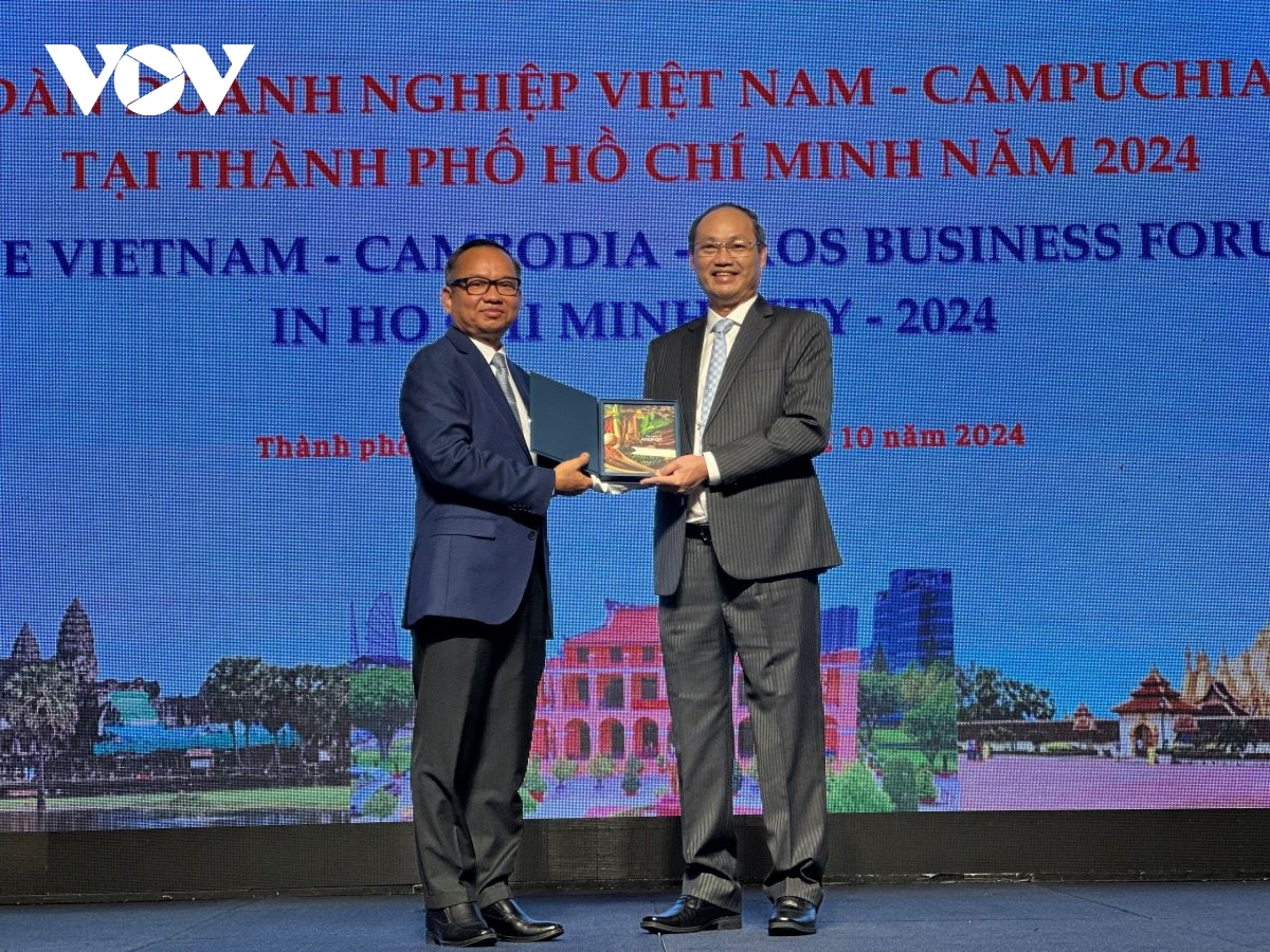 tang cuong giao thuong, ket noi doanh nghiep viet nam lao campuchia hinh anh 3