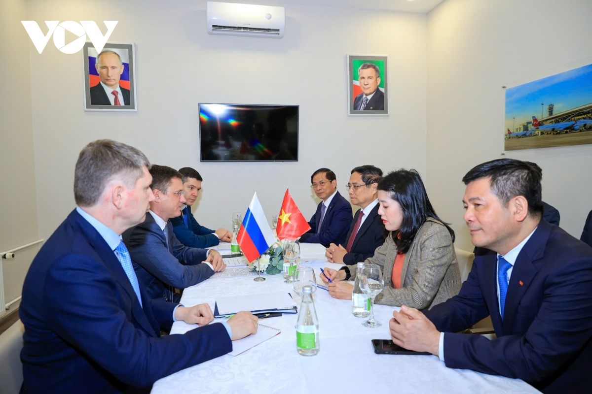 thủ tướng phạm minh chính tiếp phó thủ tướng nga alexander novak hình ảnh 2 thu tuong pham minh chinh tiep pho thu tuong nga alexander novak hinh anh 2