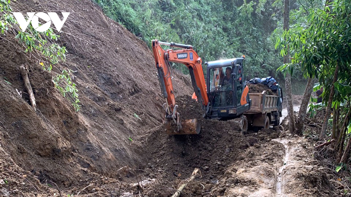 Bắc Kạn gặp khó trong khắc phục sạt lở các tuyến giao thông đường bộ