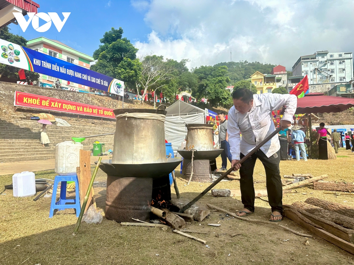 khong gian van hoa tren que huong vo chong a phu hinh anh 5