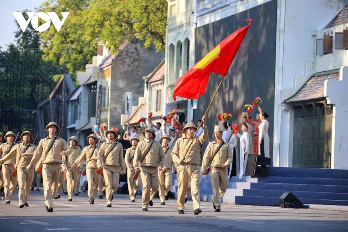 thu tuong pham minh chinh du ngay hoi van hoa vi hoa binh tai ha noi hinh anh 4