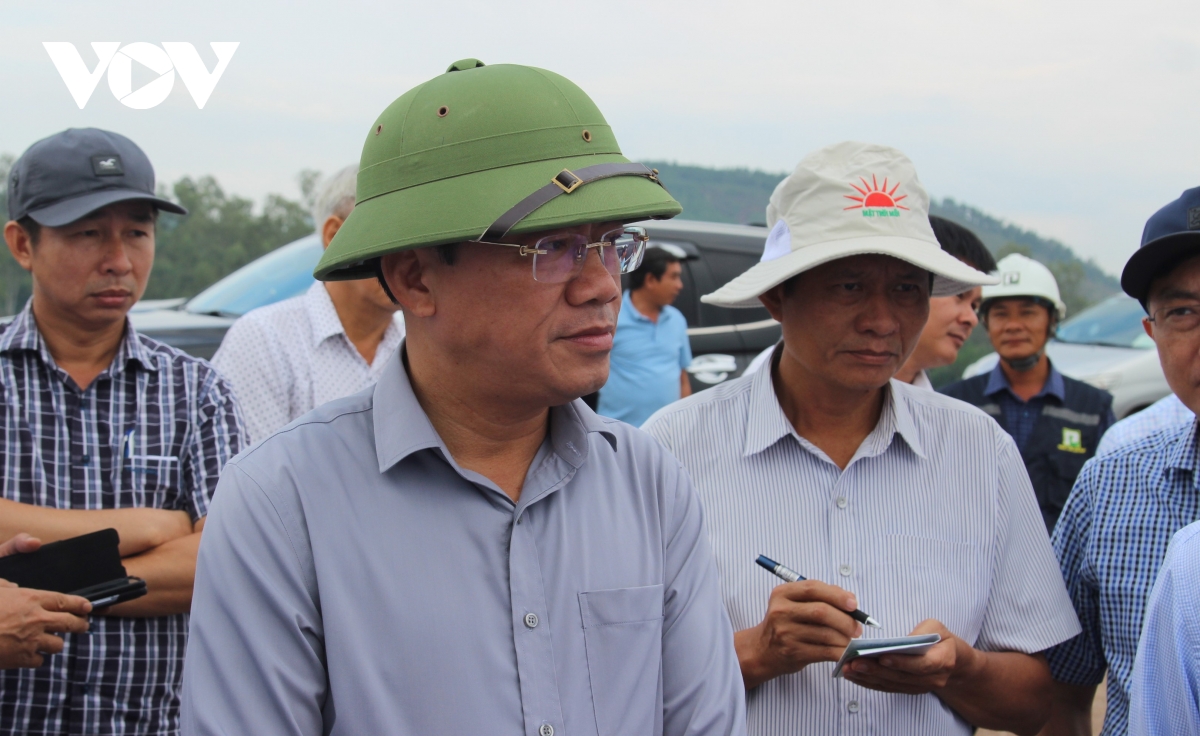 Dam bao phong chong mua lu tren cong truong cao toc bac - nam qua binh Dinh hinh anh 5