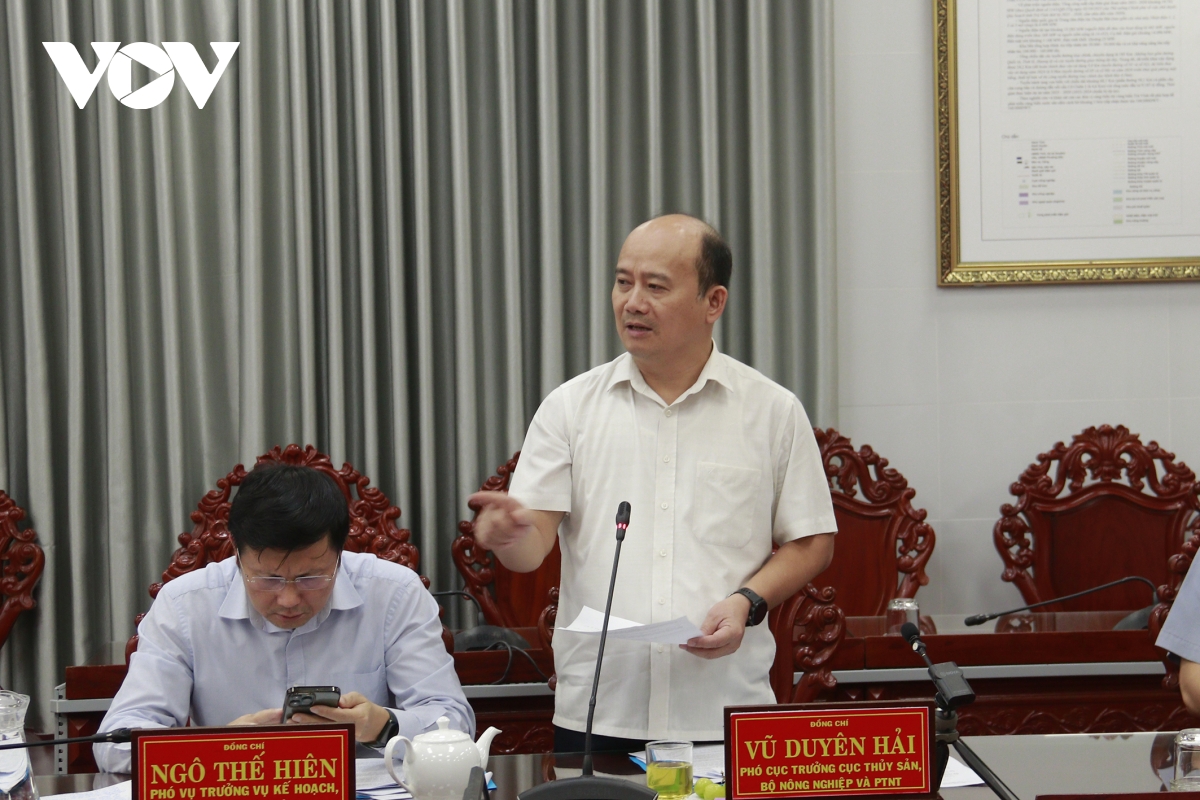thứ trưởng phùng Đức tiến Để gỡ thẻ vàng iuu, phải nói thật và làm thật hình ảnh 2 thu truong phung Duc tien De go the vang iuu, phai noi that va lam that hinh anh 2