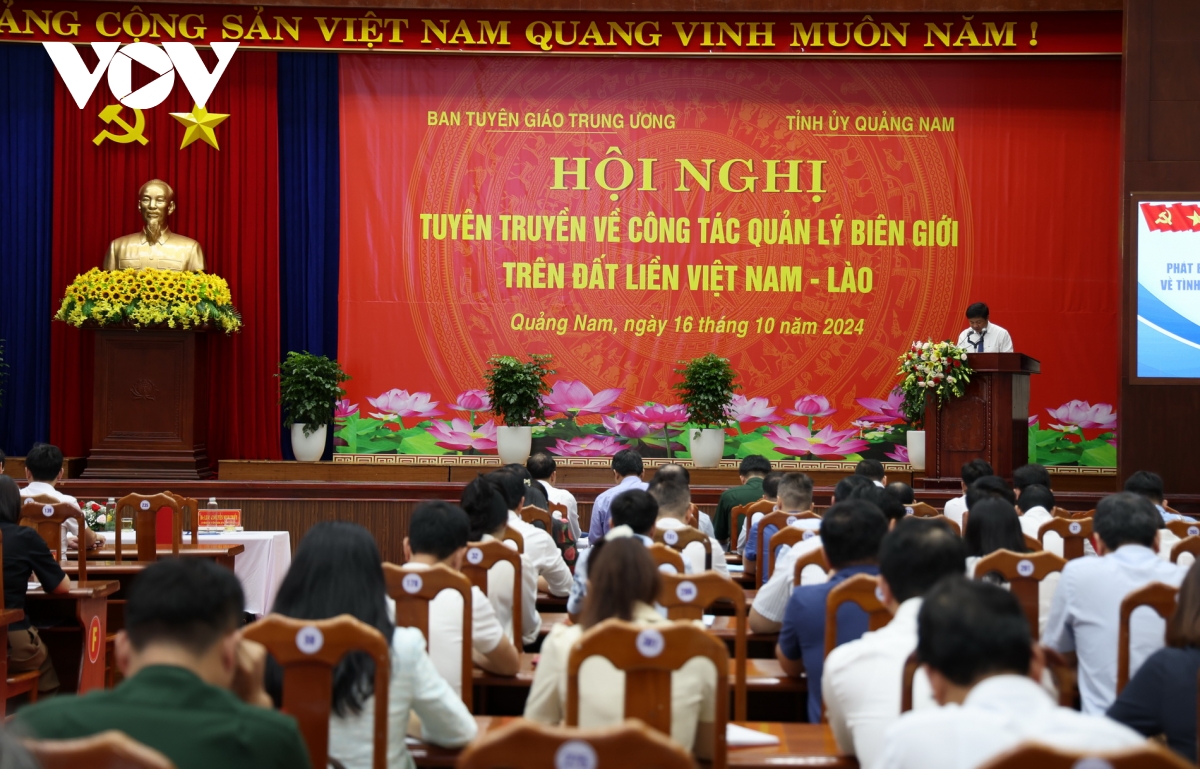 tang cuong tuyen truyen, day lui toi pham tren tuyen bien gioi viet- lao hinh anh 1