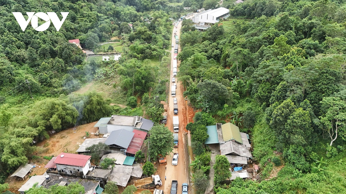 ha giang thong xe khu vuc sat lo km 49 quoc lo 2 hinh anh 1