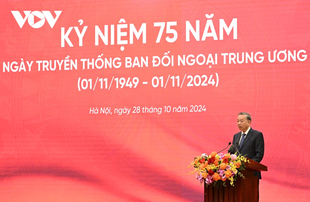 tổng bí thư dự lễ kỷ niệm 75 năm ngày truyền thống ban Đối ngoại trung ương hình ảnh 3 tong bi thu du le ky niem 75 nam ngay truyen thong ban Doi ngoai trung uong hinh anh 3