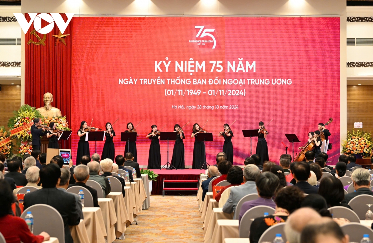 tổng bí thư dự lễ kỷ niệm 75 năm ngày truyền thống ban Đối ngoại trung ương hình ảnh 9 tong bi thu du le ky niem 75 nam ngay truyen thong ban Doi ngoai trung uong hinh anh 9
