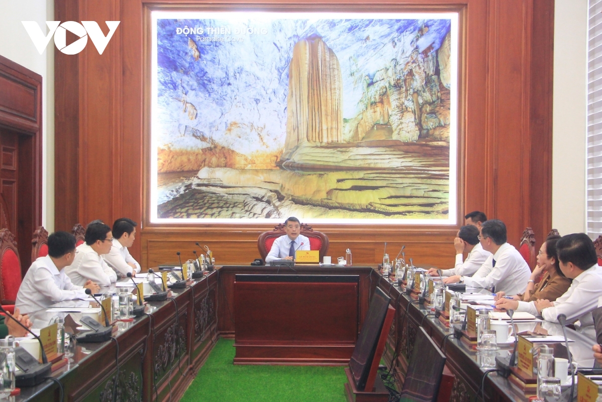 Trưởng Ban Tổ chức TƯ làm việc với Ban Thường vụ Tỉnh ủy Quảng Bình
