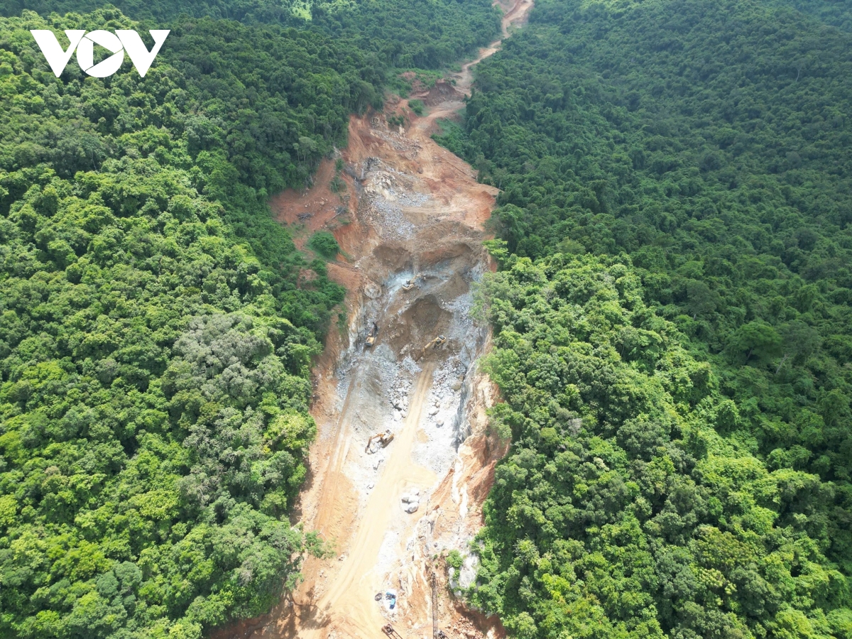 cao tốc hoài nhơn - quy nhơn khó về đích đúng tiến độ hình ảnh 5 cao toc hoai nhon - quy nhon kho ve dich dung tien do hinh anh 5
