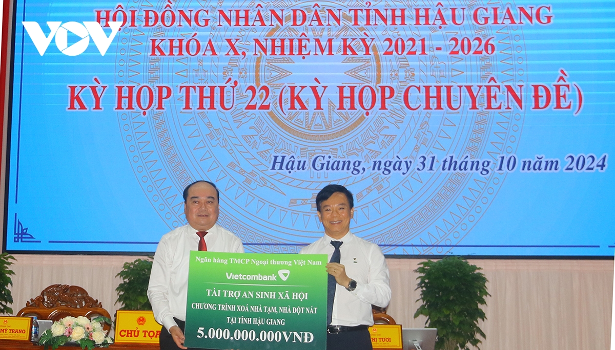 hau giang van dong hon 10 ti dong de xoa nha tam, nha dot nat hinh anh 1