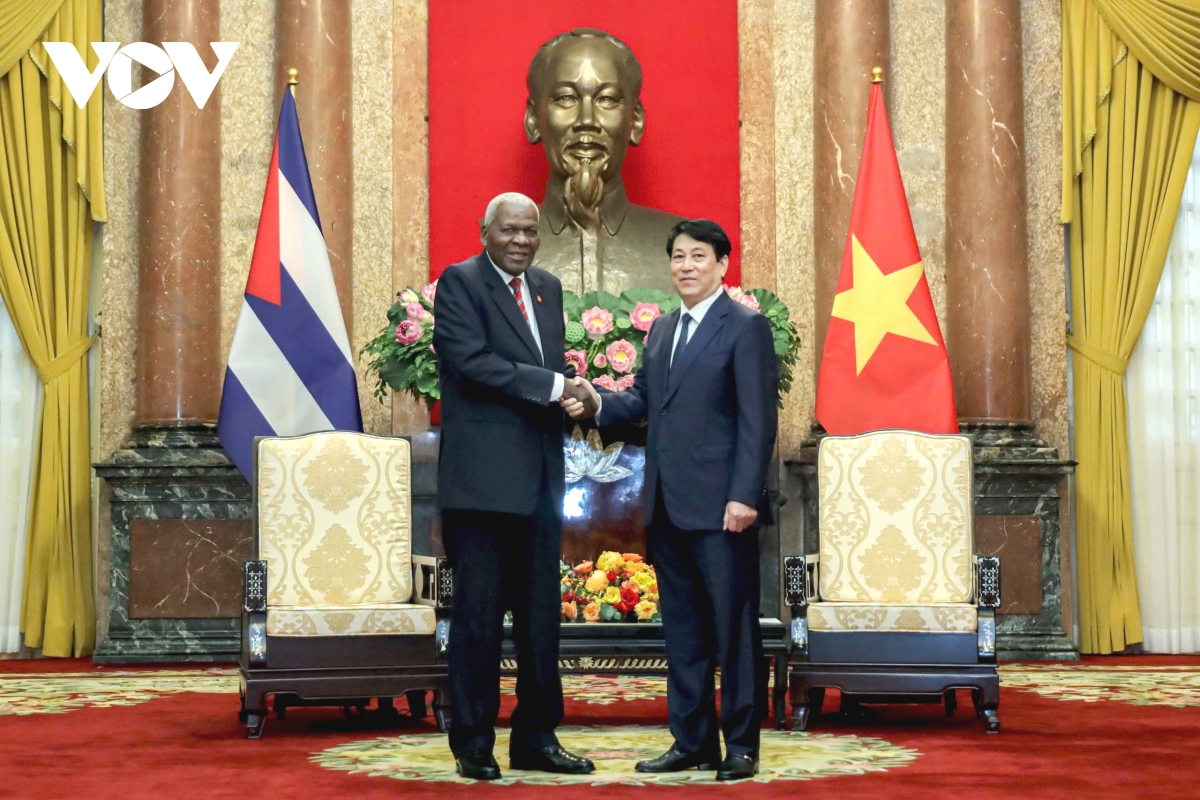 chủ tịch nước lương cường hội kiến chủ tịch quốc hội nước cộng hòa cuba hình ảnh 2 chu tich nuoc luong cuong hoi kien chu tich quoc hoi nuoc cong hoa cuba hinh anh 2