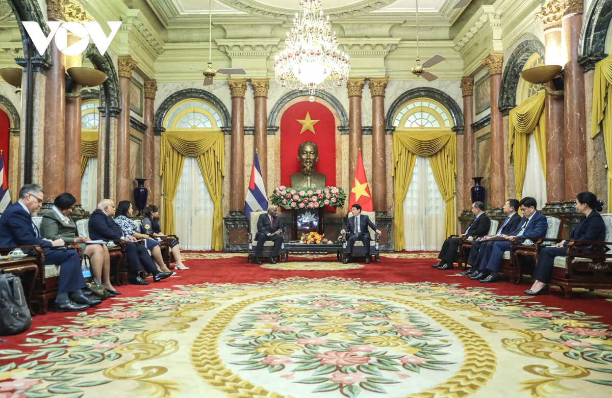 Chủ tịch nước Lương Cường hội kiến Chủ tịch Quốc hội nước Cộng hòa Cuba