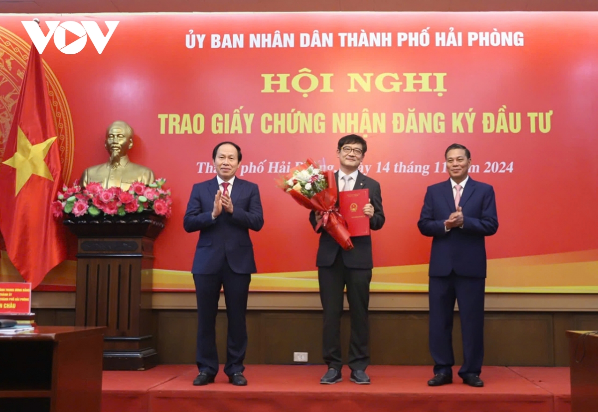 hải phòng trao chứng nhận đầu tư cho 12 dự án fdi, tổng vốn 1,8 tỷ usd hình ảnh 2 hai phong trao chung nhan dau tu cho 12 du an fdi, tong von 1,8 ty usd hinh anh 2