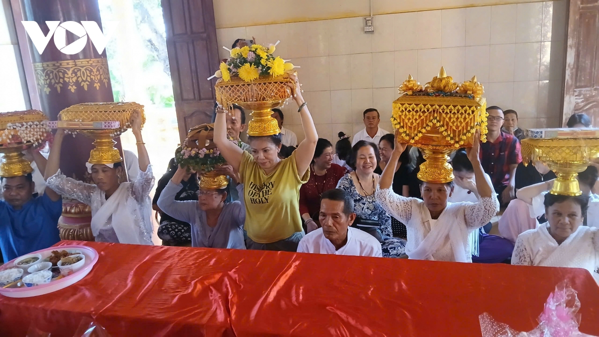 net dep le kathina cua dong bao khmer o vinh long hinh anh 11