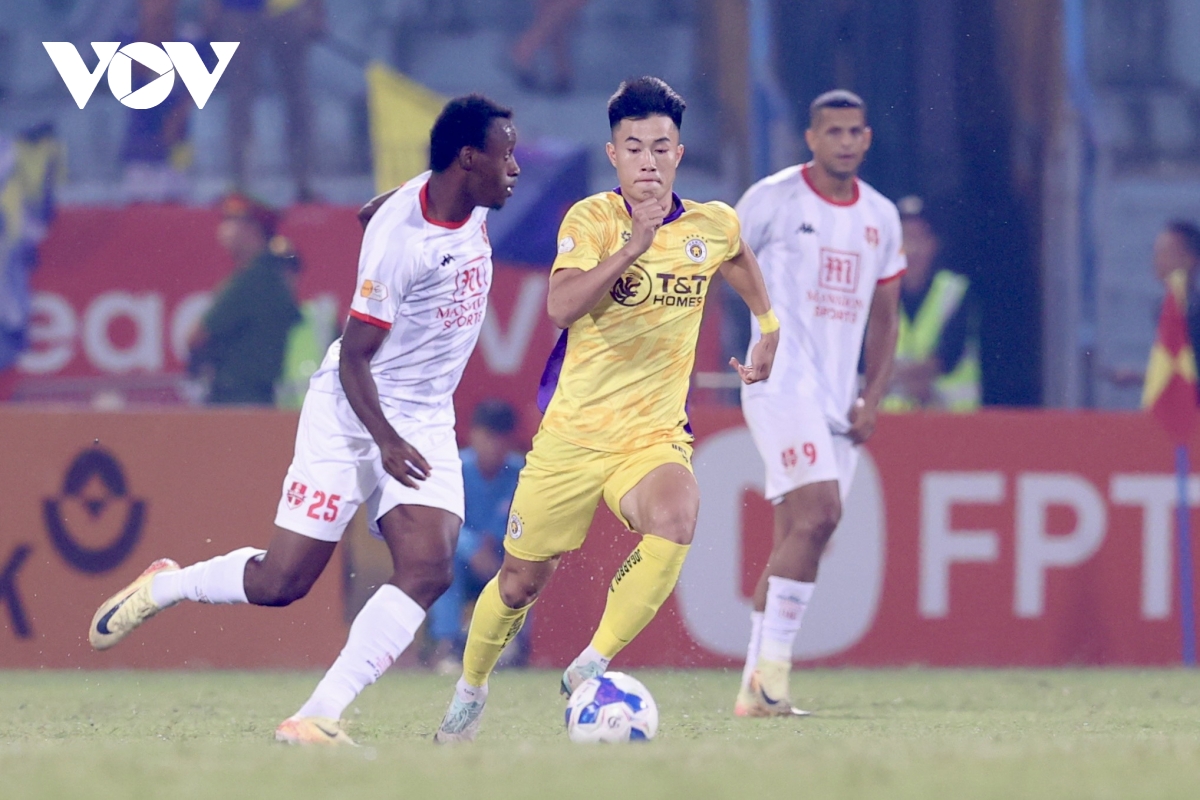 ha noi fc chia diem cay dang cung hai phong trong ngay van quyet di vao lich su v-league hinh anh 12