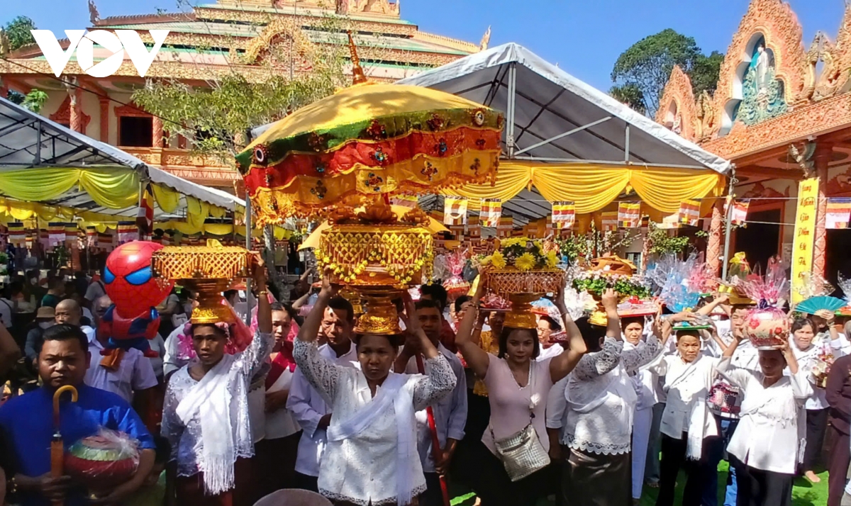 net dep le kathina cua dong bao khmer o vinh long hinh anh 8