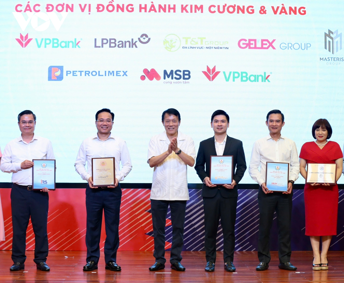 bóng bàn cand - t t giành 2 hcv giải các đội mạnh quốc gia 2024 hình ảnh 2 bong ban cand - t t gianh 2 hcv giai cac doi manh quoc gia 2024 hinh anh 2