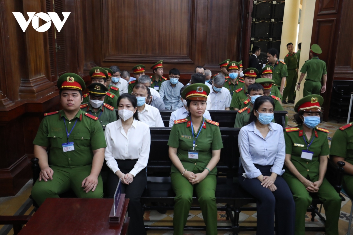vụ án xuyên việt oil hành vi nhận tiền, quà của các bị cáo là nhận hối lộ hình ảnh 1 vu an xuyen viet oil hanh vi nhan tien, qua cua cac bi cao la nhan hoi lo hinh anh 1