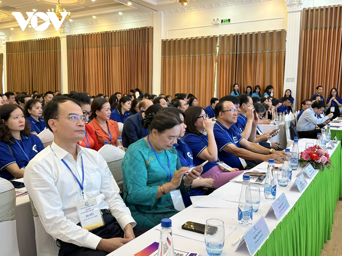 hơn 500 kế toán trưởng toàn quốc tề tựu ở cần thơ chia sẻ chuyển đổi số hình ảnh 1 hon 500 ke toan truong toan quoc te tuu o can tho chia se chuyen doi so hinh anh 1