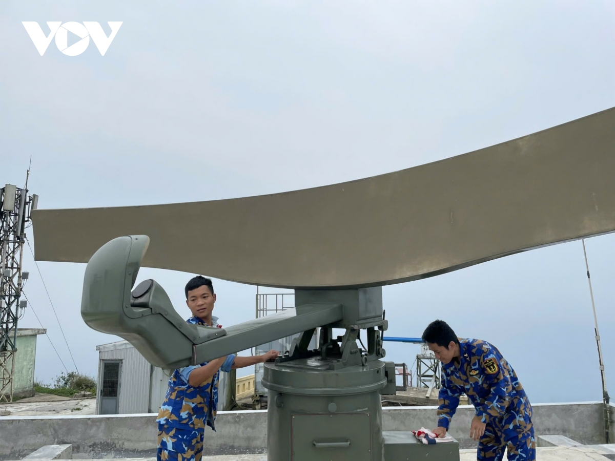 trung doan ra da 351 khong de sot lot muc tieu, bao ve vung chac bien dao hinh anh 1 trung doan ra da 351 khong de sot lot muc tieu, bao ve vung chac bien dao hinh anh 1