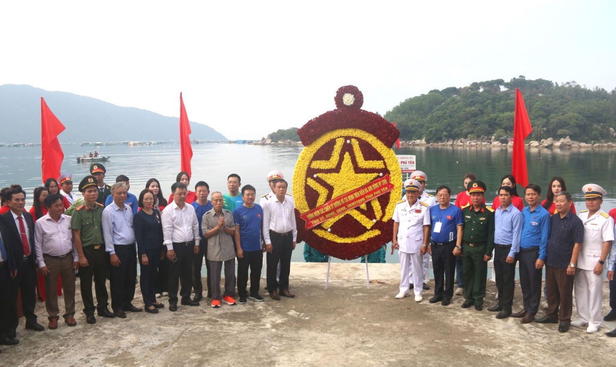 60 năm tàu không số cập cảng vũng rô, những câu chuyện chưa bao giờ cũ hình ảnh 5 60 nam tau khong so cap cang vung ro, nhung cau chuyen chua bao gio cu hinh anh 5