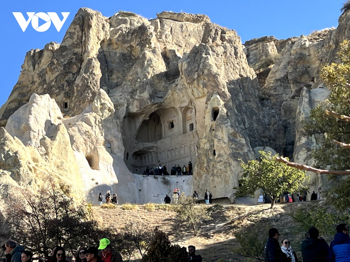 kham pha cappadocia - mien than tien cua tho nhi ky hinh anh 4