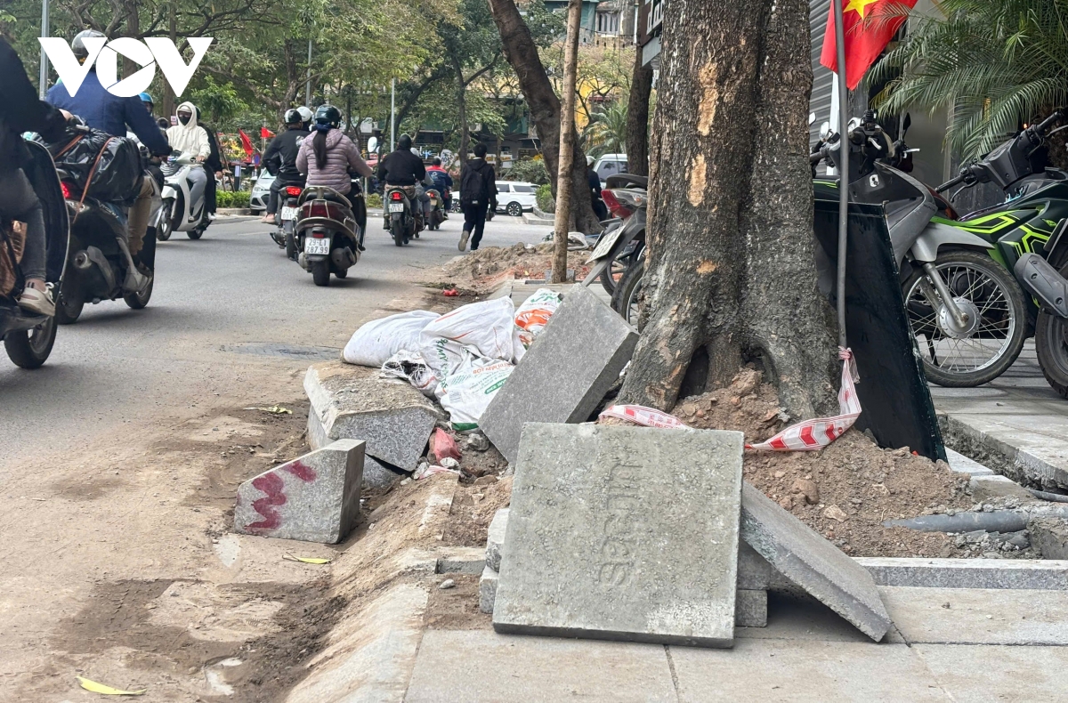 hang loat via he o ha noi bi dao xoi, lam lai, dan ngan ngam vi bui bam hinh anh 11