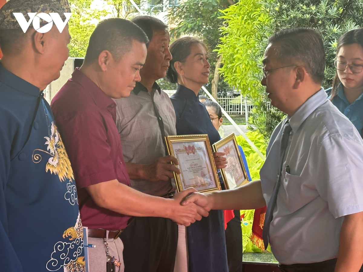 khi dân đồng lòng, đoàn kết hình ảnh 2 khi dan dong long, doan ket hinh anh 2