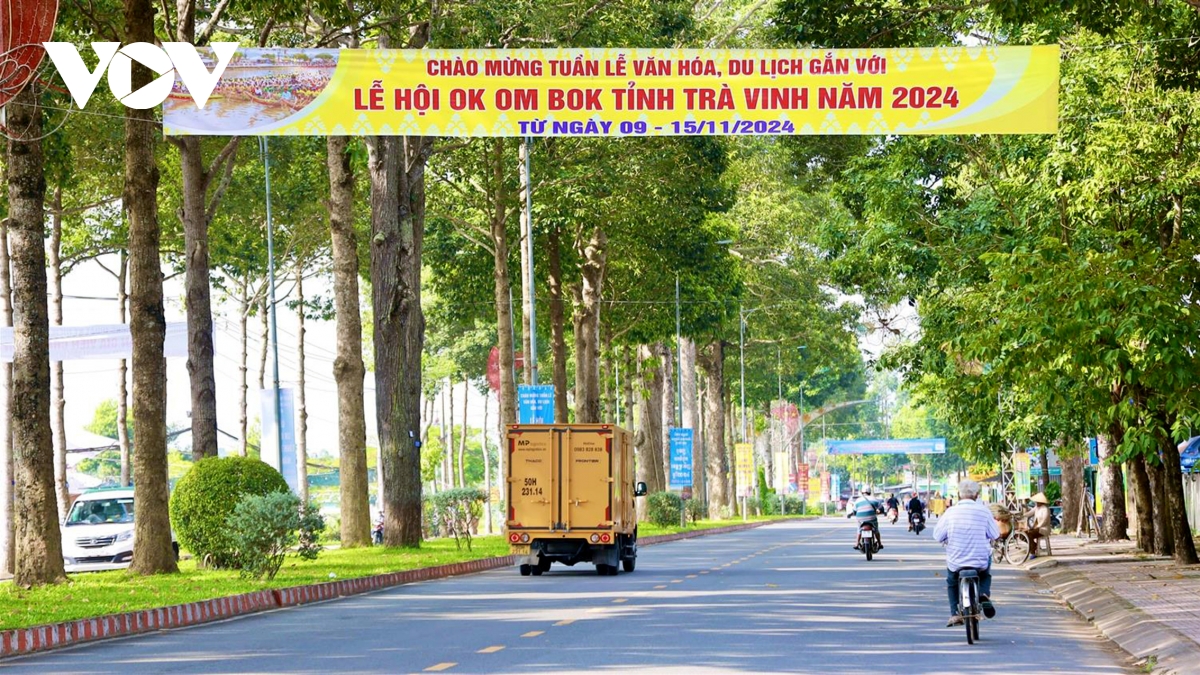lễ hội ok-om-bok trước giờ khai mạc hình ảnh 2 le hoi ok-om-bok truoc gio khai mac hinh anh 2