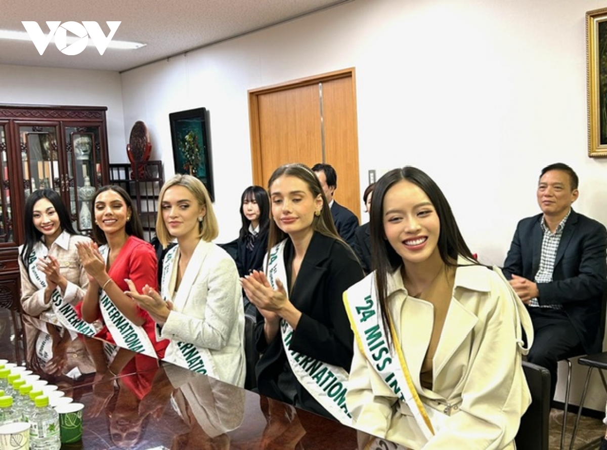 hoa hậu huỳnh thị thanh thủy rạng rỡ trong buổi giao lưu tại nhật bản hình ảnh 7 hoa hau huynh thi thanh thuy rang ro trong buoi giao luu tai nhat ban hinh anh 7
