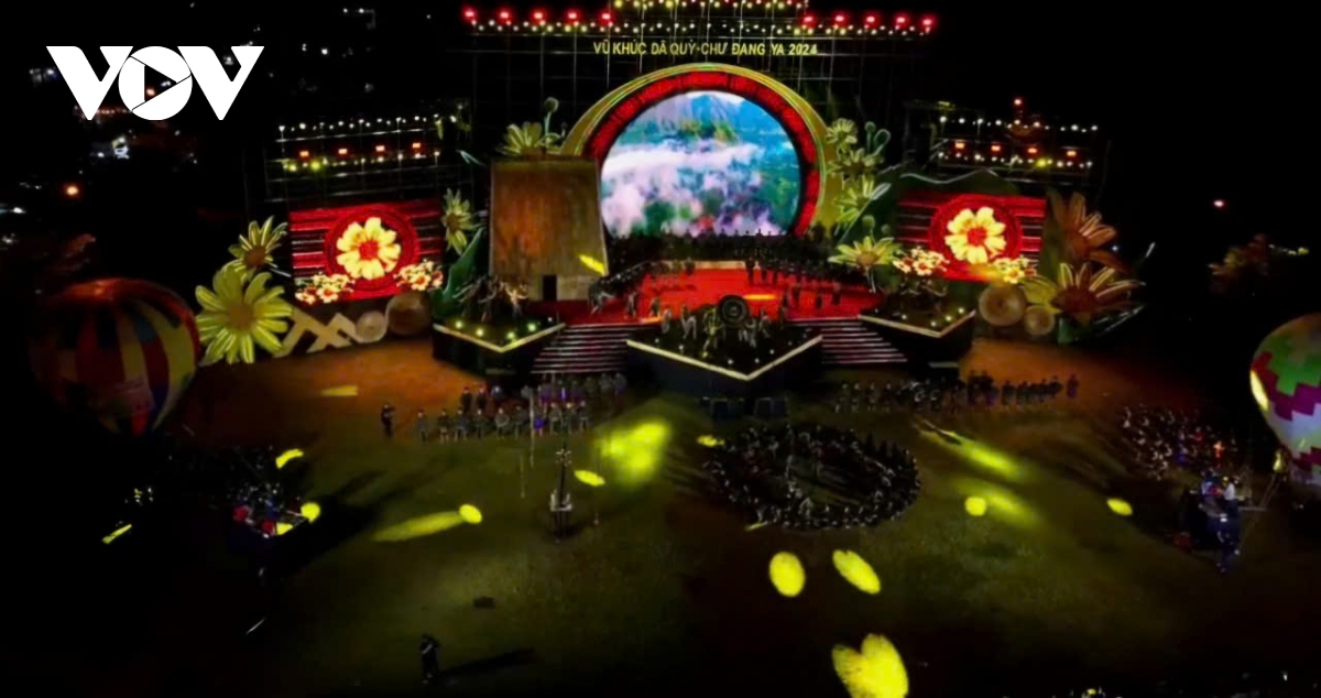 chương trình vũ khúc dã quỳ - chư Đang ya 2024 tôn vinh vẻ đẹp gia lai kỳ vĩ hình ảnh 4 chuong trinh vu khuc da quy - chu Dang ya 2024 ton vinh ve dep gia lai ky vi hinh anh 4