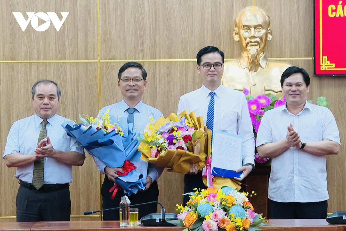 kiện toàn lãnh đạo ban quản lý khu kinh tế dung quất và các kcn quảng ngãi hình ảnh 1 kien toan lanh dao ban quan ly khu kinh te dung quat va cac kcn quang ngai hinh anh 1