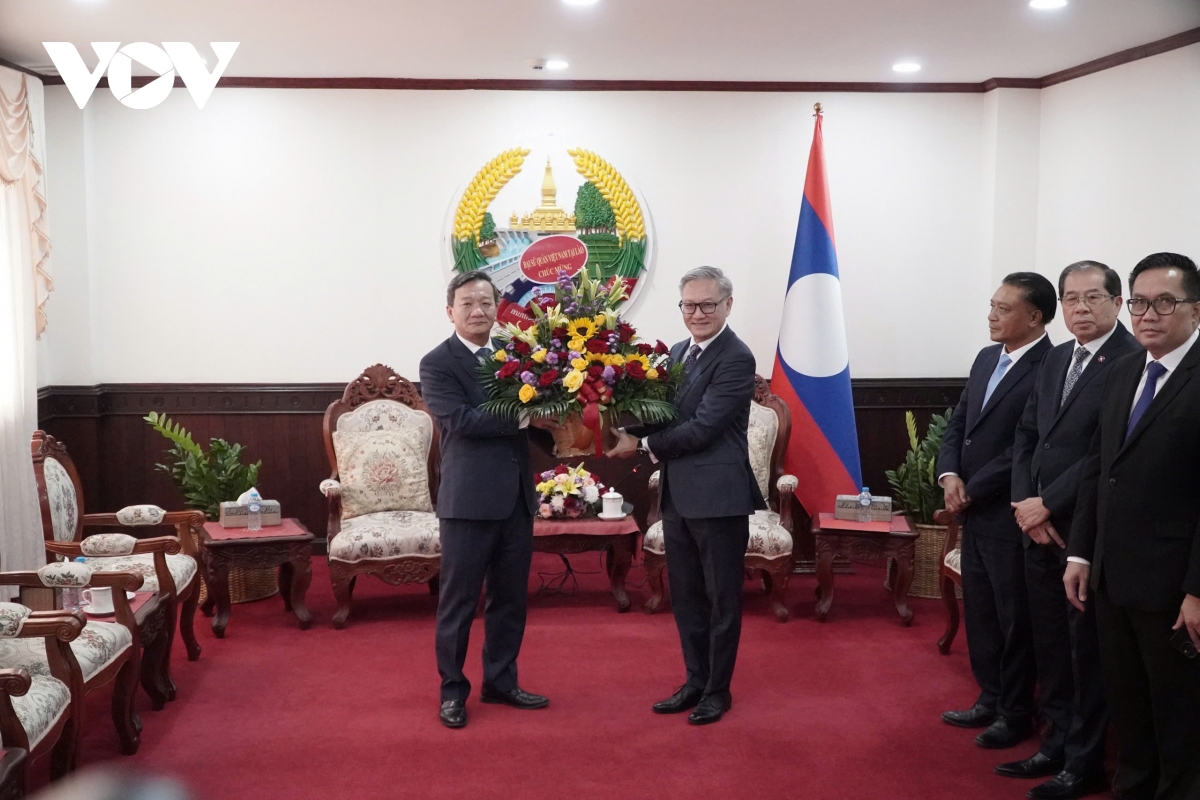 việt nam chúc mừng 49 năm quốc khánh nước chdcnd lào hình ảnh 2 viet nam chuc mung 49 nam quoc khanh nuoc chdcnd lao hinh anh 2