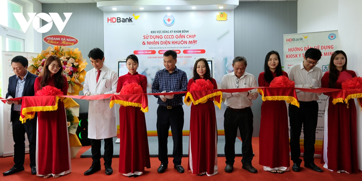 bệnh viện Đà nẵng vận hành hệ thống kiosk y tế thông minh hình ảnh 2 benh vien Da nang van hanh he thong kiosk y te thong minh hinh anh 2