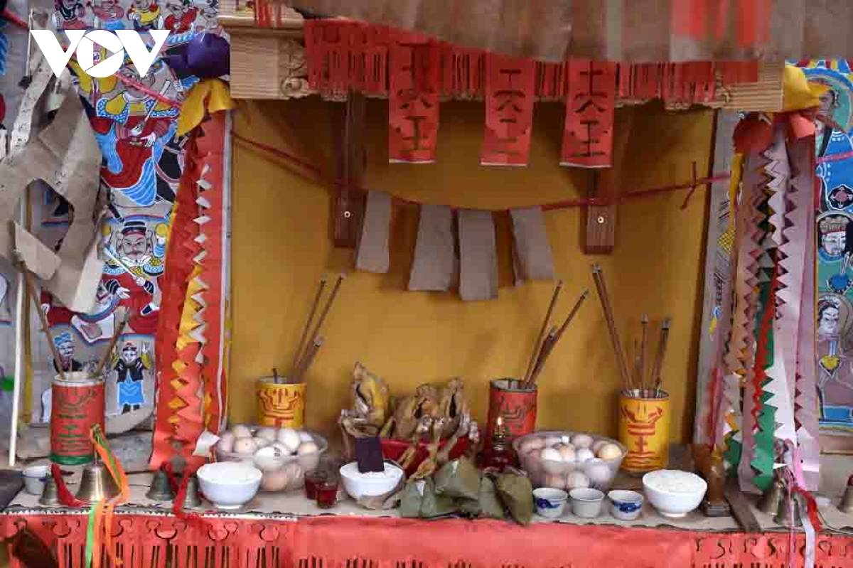 tủ cải - nghi lễ kết nối con cháu với tổ tiên của người dao đầu bằng hình ảnh 9 tu cai - nghi le ket noi con chau voi to tien cua nguoi dao dau bang hinh anh 9