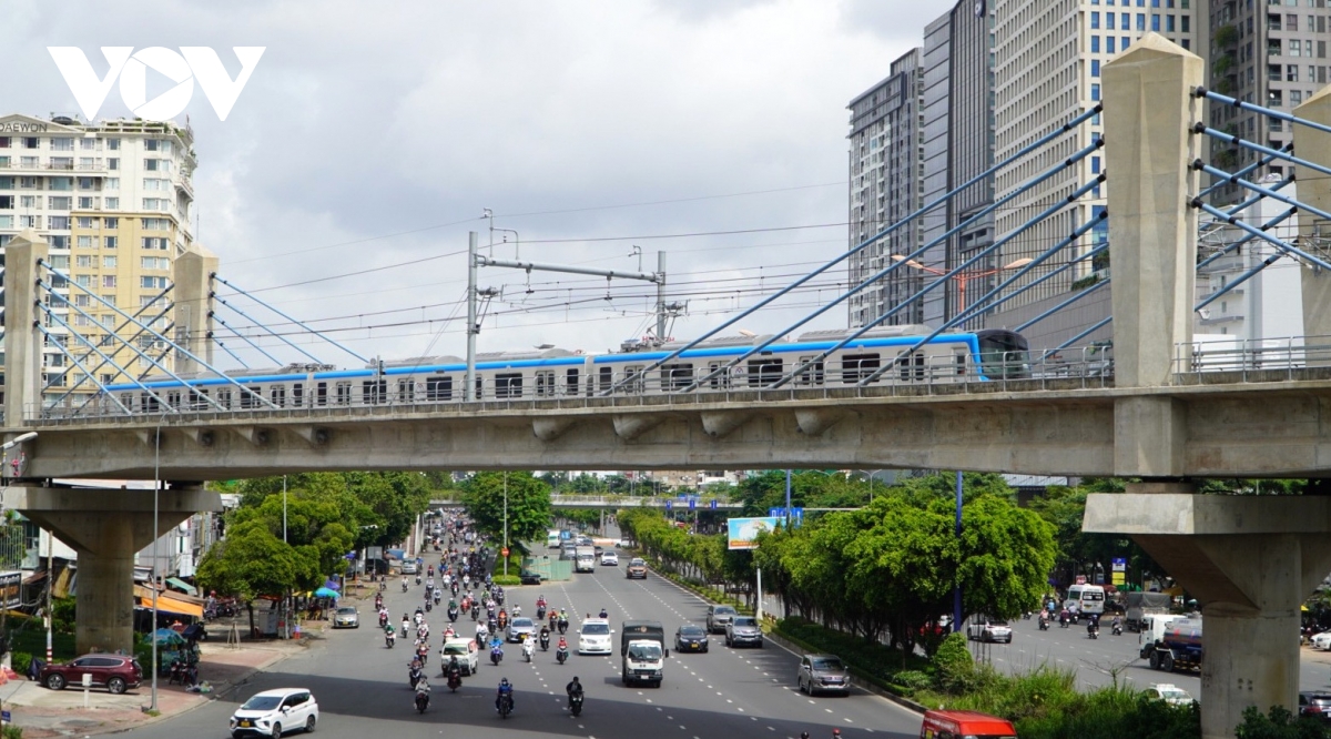 TP.HCM chính thức chốt giá vé metro 1, chỉ từ 6.000 đồng