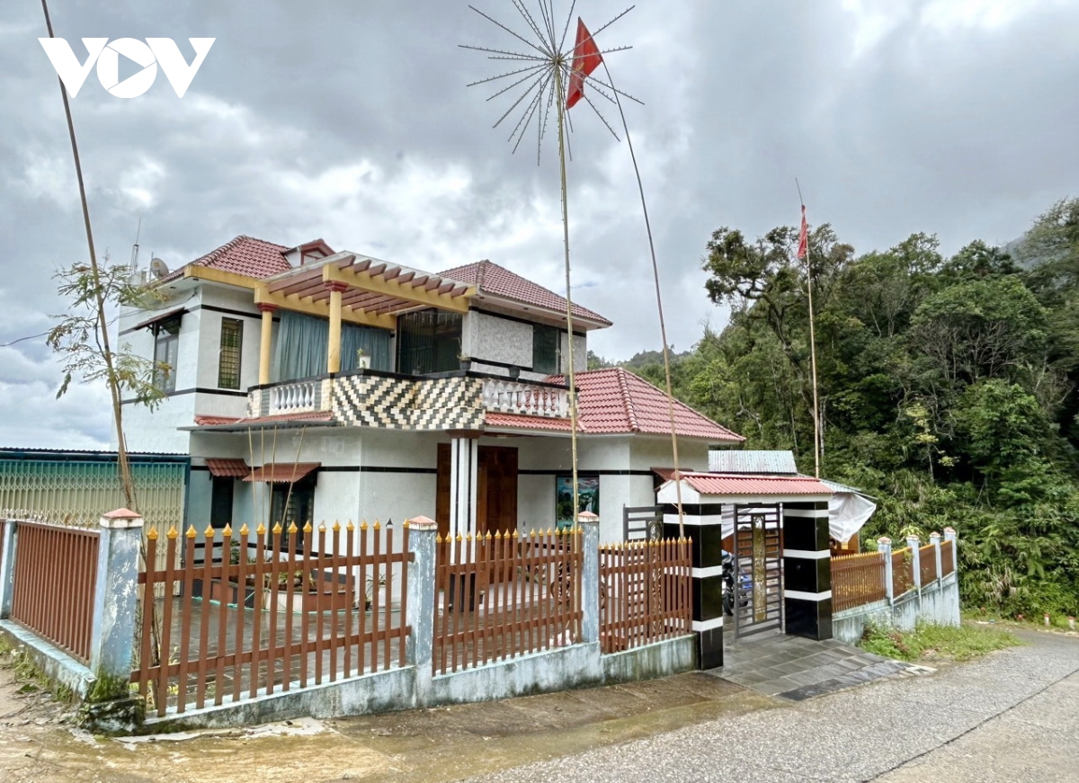 từ cây thuốc giấu thành cây tỷ phú hình ảnh 3 tu cay thuoc giau thanh cay ty phu hinh anh 3