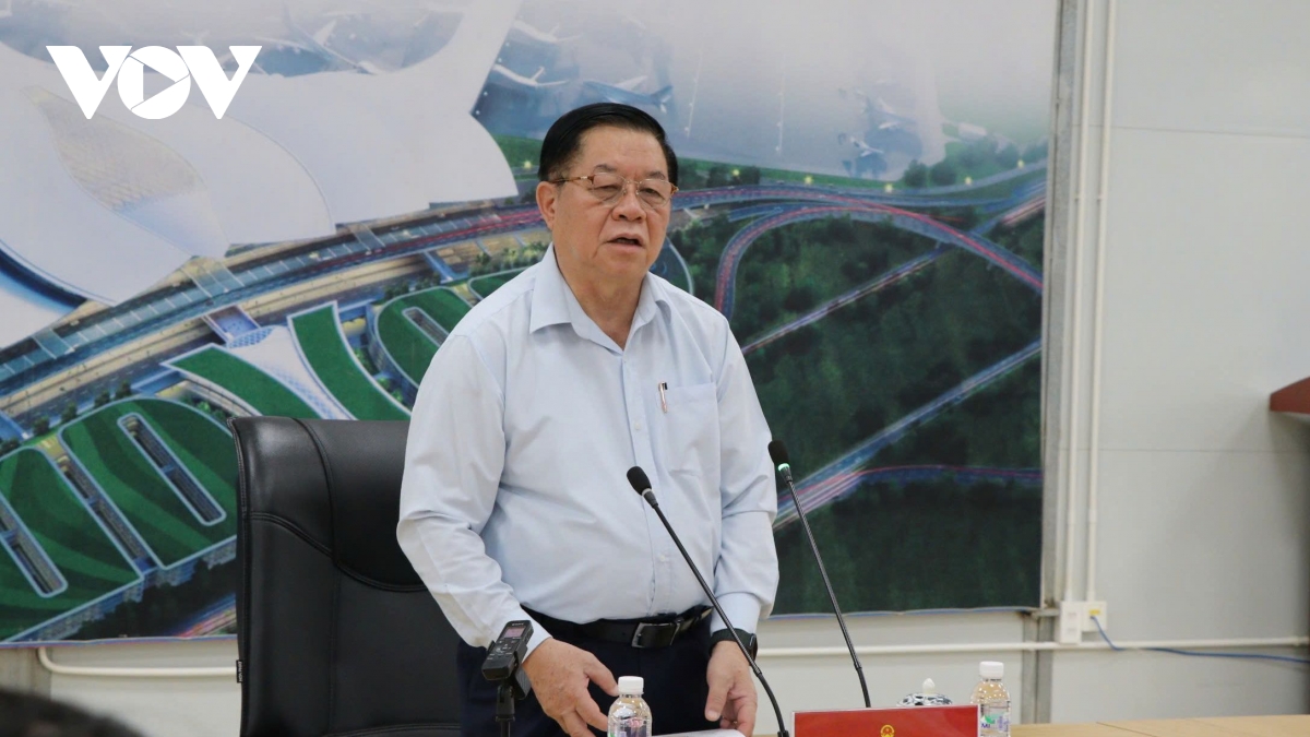 Ông nguyễn trọng nghĩa dự ngày hội đại đoàn kết và làm việc tại sân bay long thành hình ảnh 4 Ong nguyen trong nghia du ngay hoi dai doan ket va lam viec tai san bay long thanh hinh anh 4