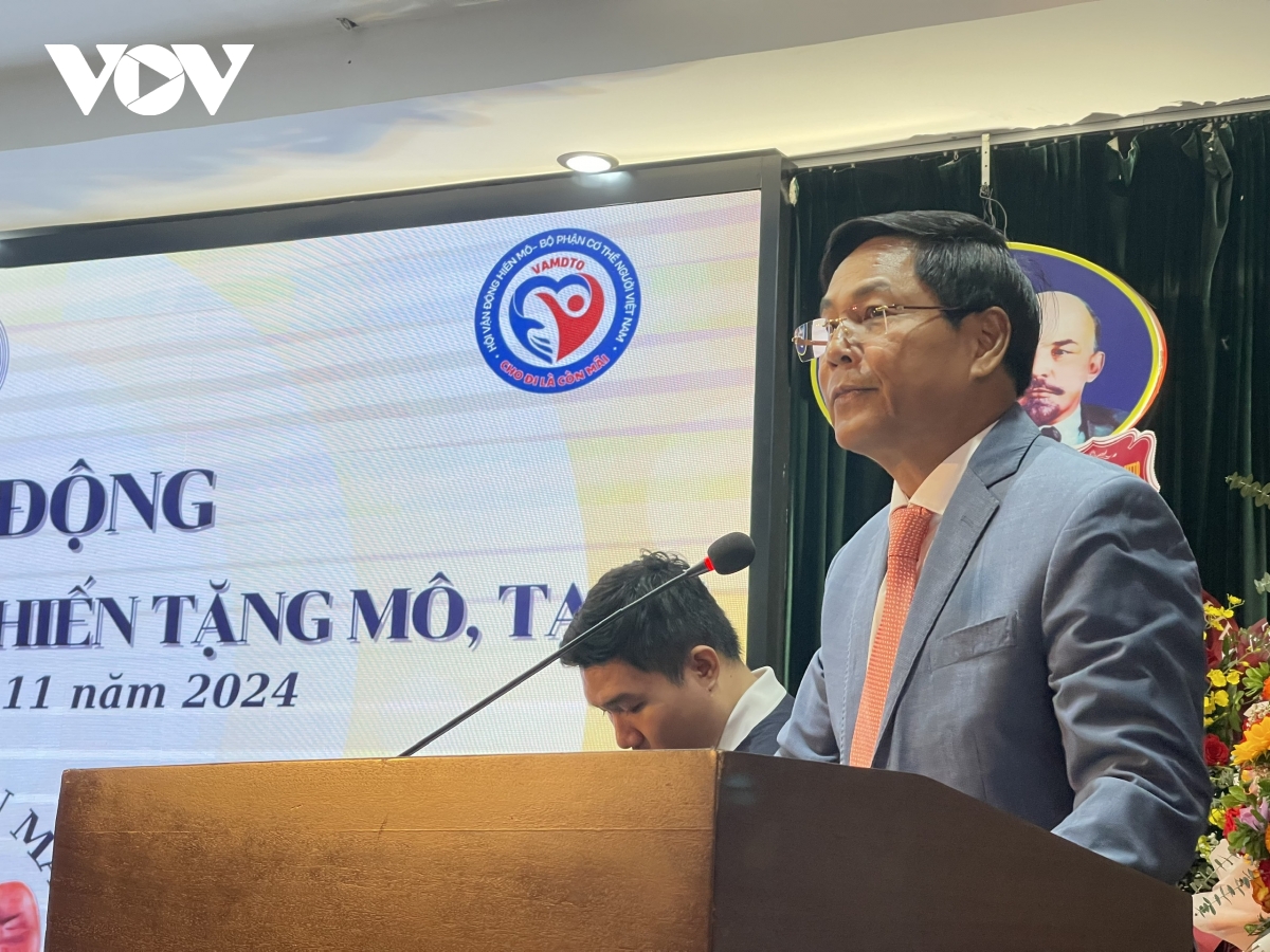 thanh lap chi hoi van dong hien mo, tang tai benh vien da khoa nong nghiep hinh anh 2