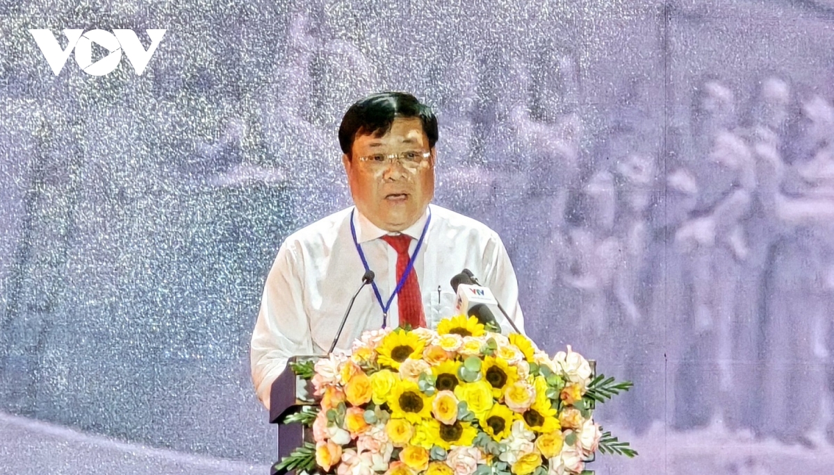 công nhận tượng đài kỷ niệm chuyến tàu tập kết ra bắc 1954 là di tích quốc gia hình ảnh 1 cong nhan tuong dai ky niem chuyen tau tap ket ra bac 1954 la di tich quoc gia hinh anh 1