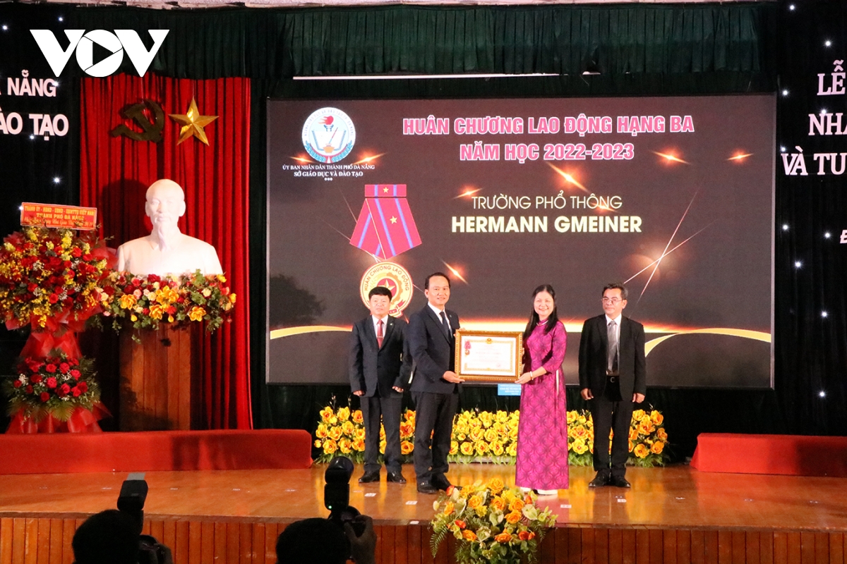 Đà nẵng vinh danh 25 nhà giáo tiêu biểu hình ảnh 3 Da nang vinh danh 25 nha giao tieu bieu hinh anh 3
