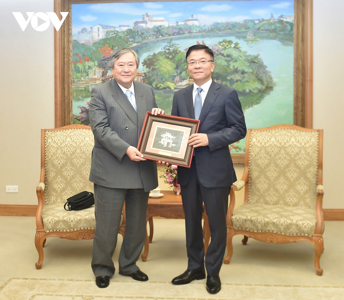 phó thủ tướng lê thành long tiếp tập đoàn y tế hàng đầu nhật bản hình ảnh 3 pho thu tuong le thanh long tiep tap doan y te hang dau nhat ban hinh anh 3