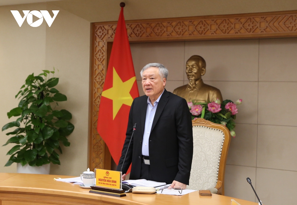 Phó Thủ tướng Thường trực Nguyễn Hòa Bình làm việc với 3 bộ và 8 địa phương