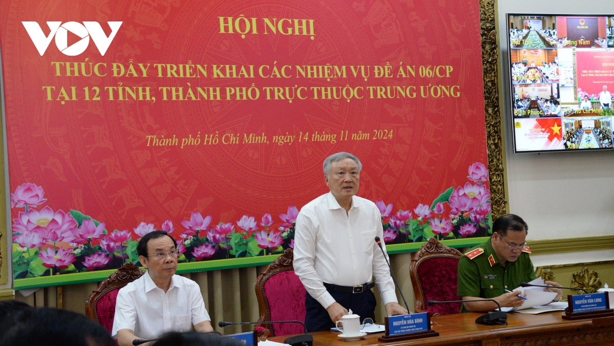 phó thủ tướng không thể có địa phương đứng ngoài công cuộc chuyển đổi số hình ảnh 1 pho thu tuong khong the co dia phuong dung ngoai cong cuoc chuyen doi so hinh anh 1