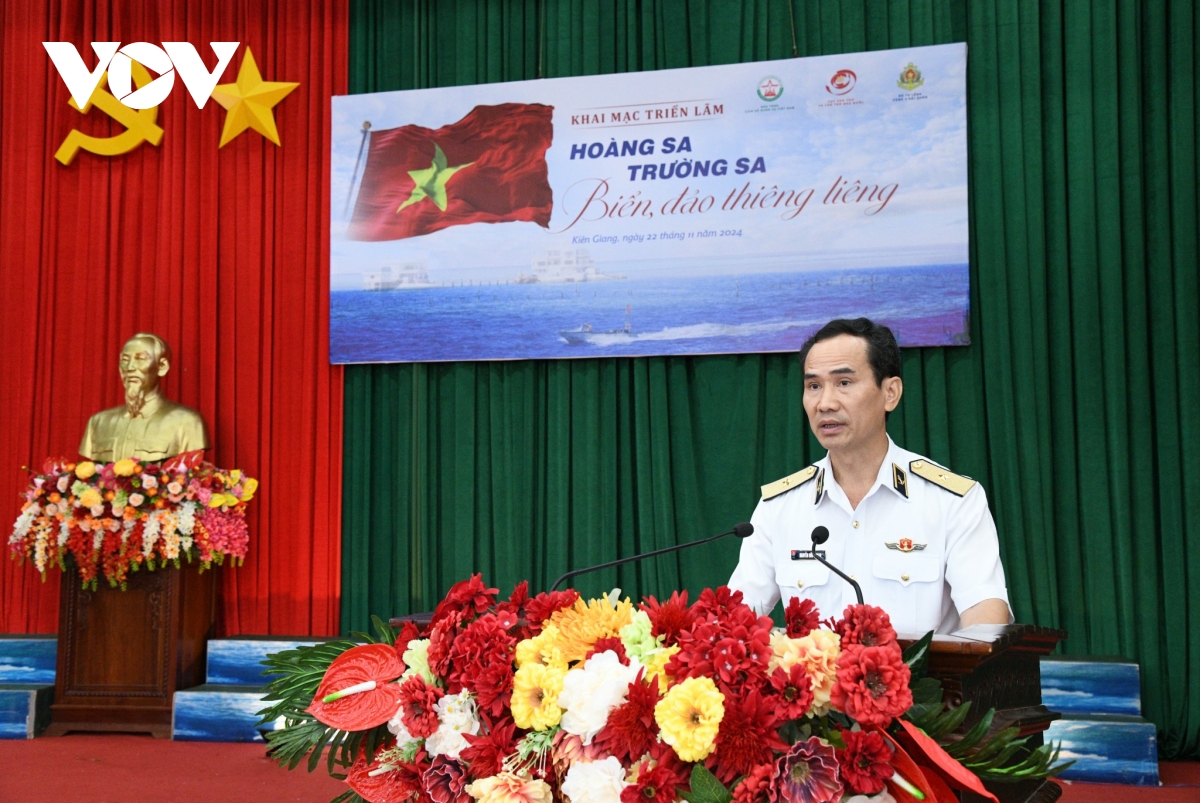 triển lãm hoàng sa, trường sa biển, đảo thiêng liêng tại kiên giang hình ảnh 6 trien lam hoang sa, truong sa bien, dao thieng lieng tai kien giang hinh anh 6