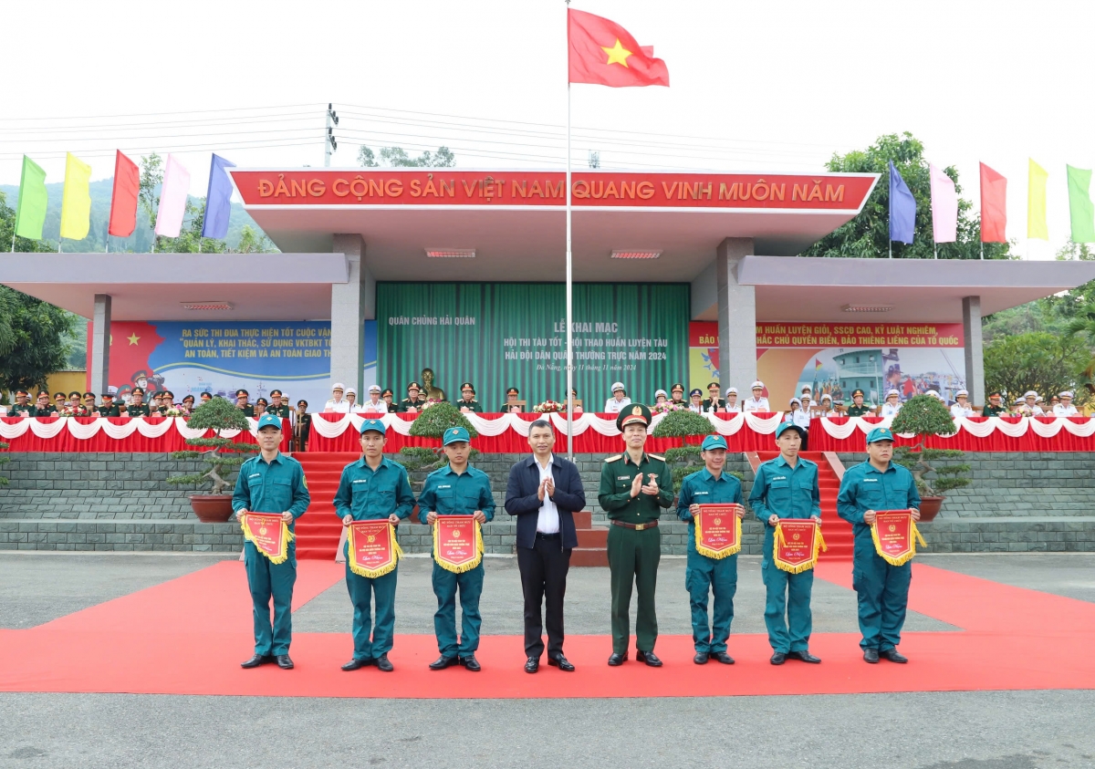 khai mạc hội thi tàu tốt - hội thao huấn luyện tàu hải đội dân quân hình ảnh 5 khai mac hoi thi tau tot - hoi thao huan luyen tau hai doi dan quan hinh anh 5