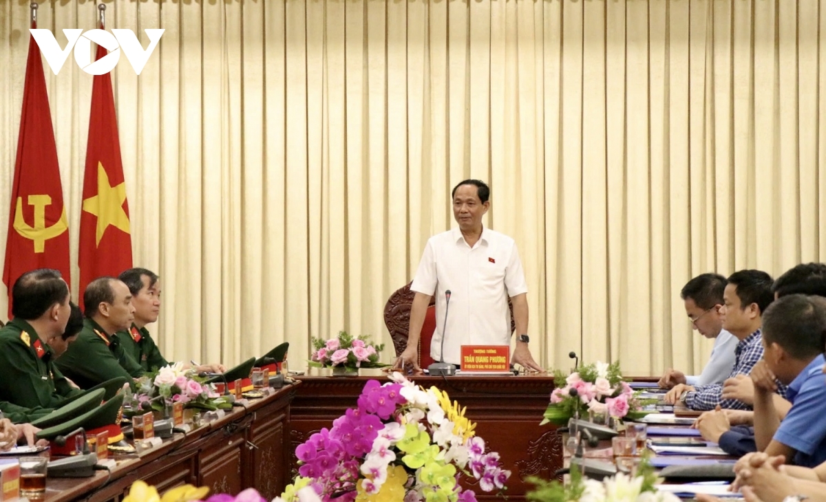 phó chủ tịch quốc hội trần quang phương làm việc tại Đắk lắk hình ảnh 2 pho chu tich quoc hoi tran quang phuong lam viec tai Dak lak hinh anh 2