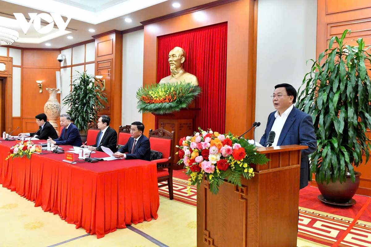 tong bi thu chu tri hoi nghi gop y cac du thao van kien Dai hoi xiv cua Dang hinh anh 3
