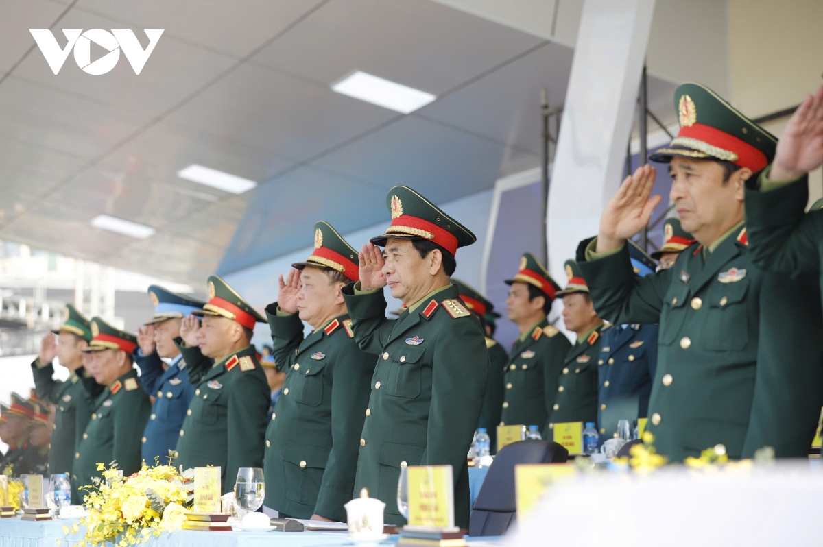 Đại tướng phan văn giang kiểm tra, tổng duyệt triển lãm quốc phòng quốc tế việt nam hình ảnh 3 Dai tuong phan van giang kiem tra, tong duyet trien lam quoc phong quoc te viet nam hinh anh 3